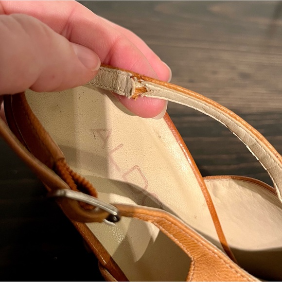 Aldo sz 8 Leather Sling Back Heels - Picture 8 of 12